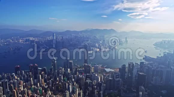 空中城市景观全景飞越城市建筑洪视频的预览图