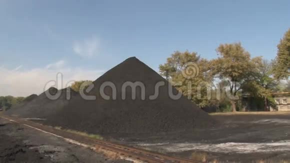 储存煤炭视频的预览图
