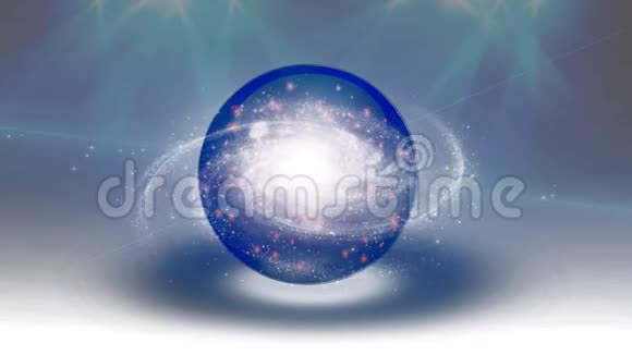 水晶球中的银河系视频的预览图