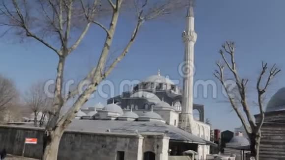 土耳其伊斯坦布尔地标KilicAliPasha清真寺的惊人圆顶和尖塔视频的预览图