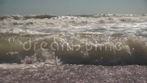 德雷克通道的风暴海洋里的风暴慢动作视频的预览图