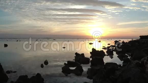 红海上空的日出玛萨阿拉姆视频的预览图