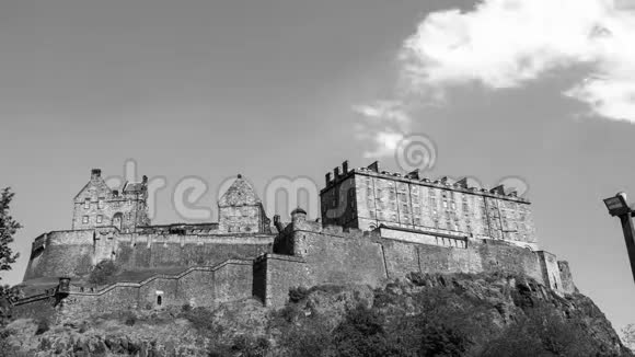 英国苏格兰爱丁堡城堡的景色时间推移视频的预览图