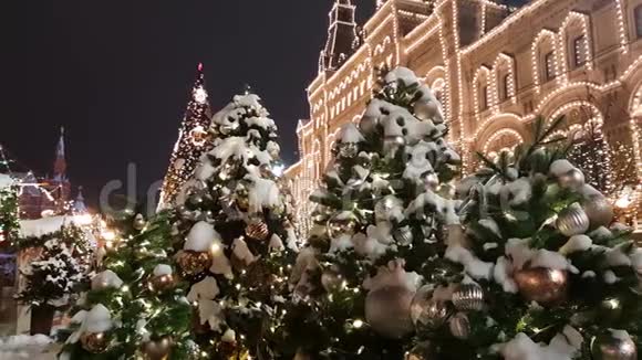 俄罗斯莫斯科红场上的圣诞树视频的预览图