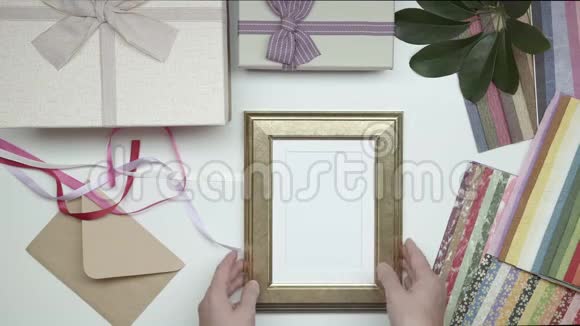 包装相框作为礼物15第01部分视频的预览图