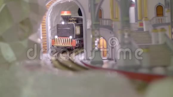 铁路迷你特写视频的预览图