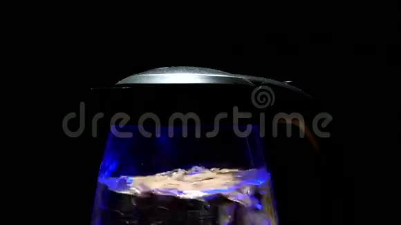 有开水的茶壶视频的预览图
