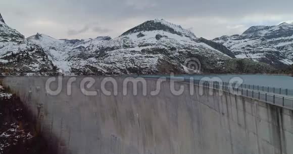 瑞士的水利大坝视频的预览图