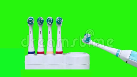 电动牙刷视频的预览图