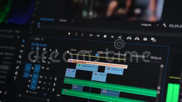 电脑视频剪辑后期制作剪辑师4K视频的预览图