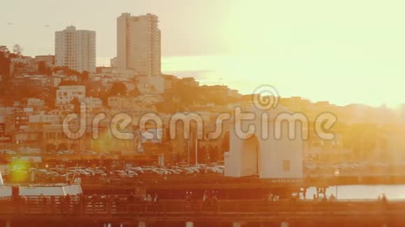旧金山市中心的全景渔夫码头视频的预览图