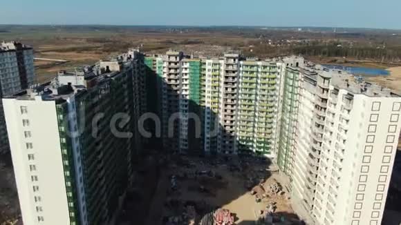 城市基础设施发展动作建造新的住宅区道路和其他基础设施视频的预览图