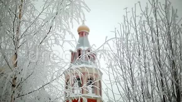冬景教堂圆顶视频的预览图