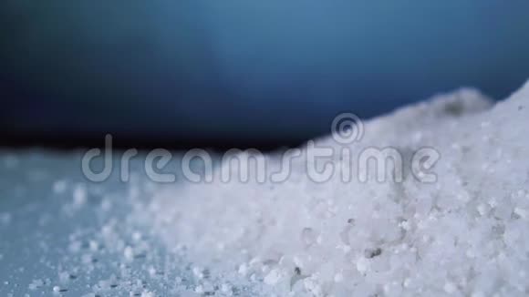 白色颗粒剂抗icer视频的预览图