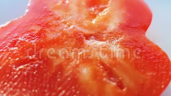 甜红椒切片视频的预览图