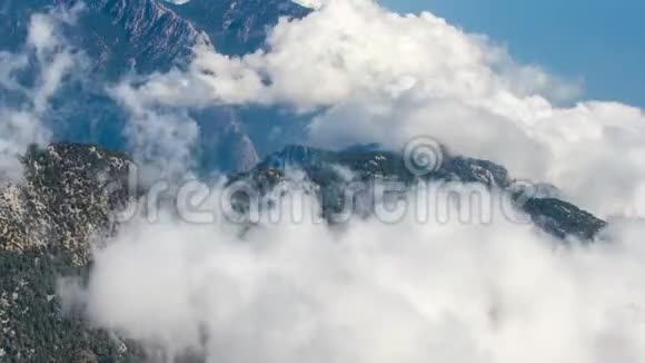 山脊与云时空视频的预览图