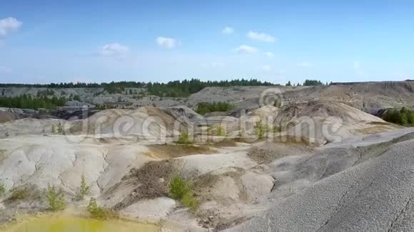 黄塘废弃粘土采石场上景观空间视频的预览图