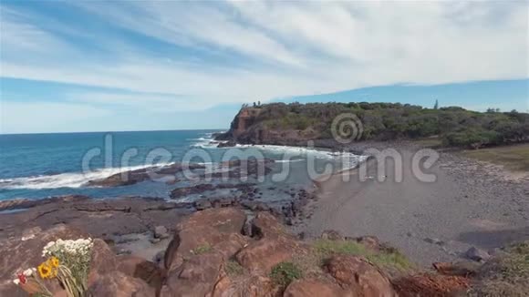 博尔德海滩高地悬崖伦诺克斯头部景观澳大利亚度假目的地视频的预览图