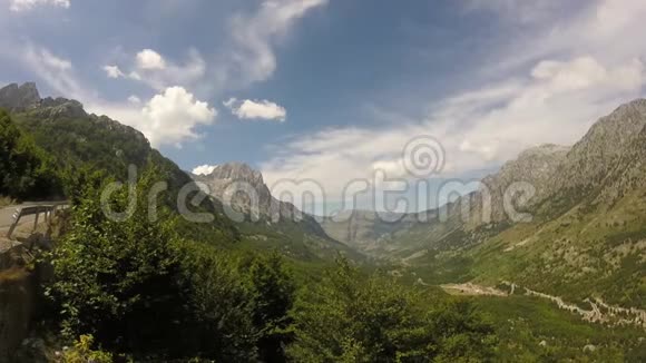 风景旅游目的地阿尔巴尼亚高山视频的预览图