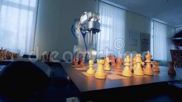 机器人下棋3D绘制视频的预览图