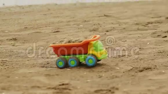 儿童汽车玩具视频的预览图