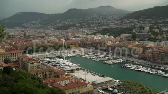 法国尼斯市和港口全景视频的预览图