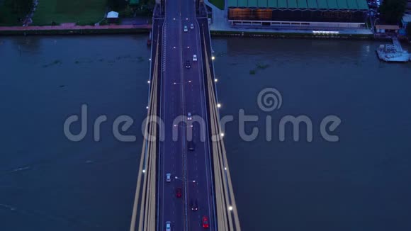 拉马8桥在汽车运输概念上的俯视图泰国曼谷市4K城景VDO视频的预览图