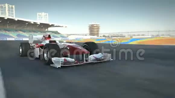 F1赛车沙漠电路通过相机视频的预览图