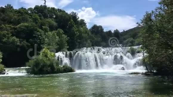 克罗地亚的克拉卡瀑布夏天视频的预览图