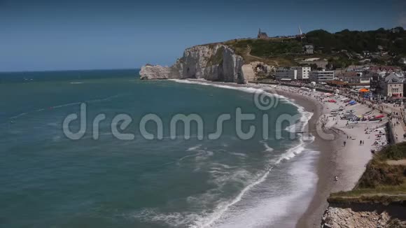 法国诺曼底埃特雷塔海岸线全景视频的预览图