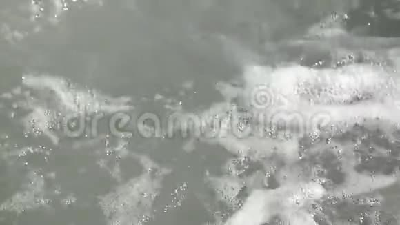水流的慢运动细节视频的预览图