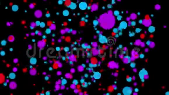 五彩的圆形粒子在黑色背景上飞行循环动画3D渲染视频的预览图
