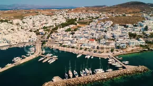 希腊岛的空中射击视频的预览图