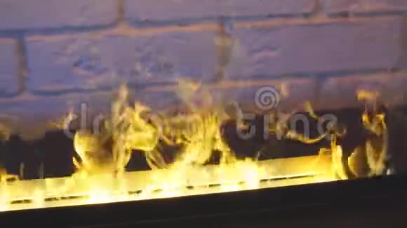 火之美现代的房子火焰火视频的预览图