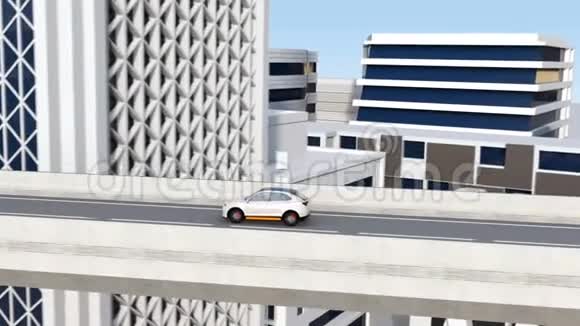 白色自动电动越野车在高速公路上行驶视频的预览图