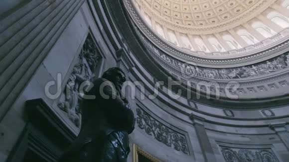 华盛顿美国国会大厦内部的穹顶视频的预览图