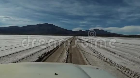 玻利维亚沙漠卡车16mp4视频的预览图