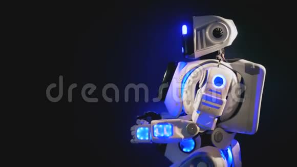 一个机器人在前面用手臂转动视频的预览图