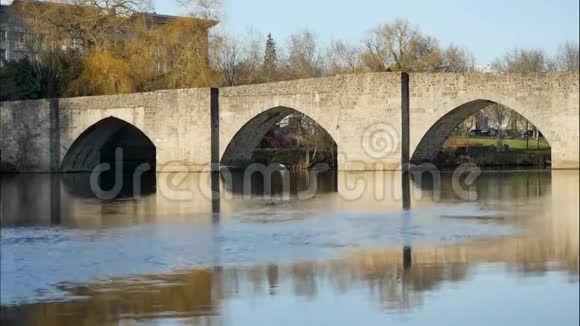 法国利莫格斯的老桥视频的预览图