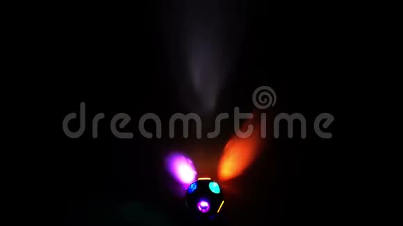 旋转迪斯科舞厅灯视频的预览图