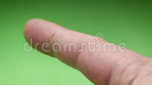 手部护理干燥的皮肤食指指骨上的裂缝视频的预览图