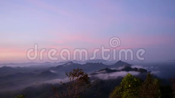 清晨在旺帕梅克的高角度景观视频的预览图