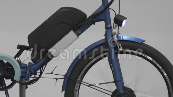 电动自行车车轮纺纱独家自行车展览生态交通视频的预览图
