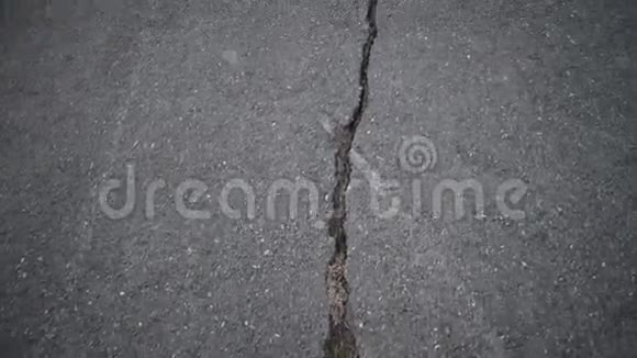 旧路面路面路面故障视频的预览图