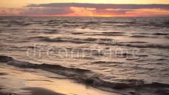 拉脱维亚波罗的海日落视频的预览图