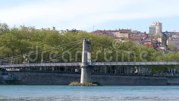 法国里昂的RhANe河视频的预览图