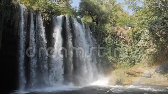 土耳其安塔利亚的杜登瀑布视频的预览图