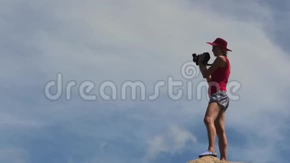 塞舌尔的女摄影师视频的预览图
