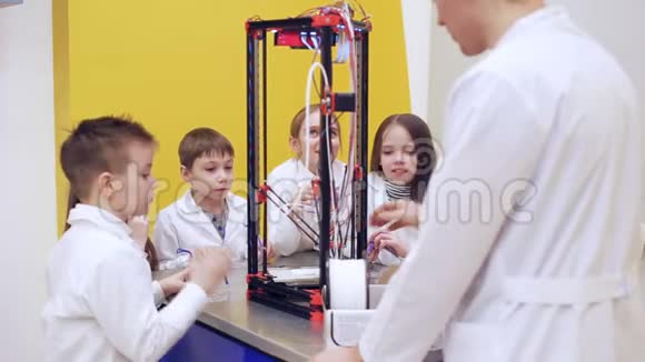 3D打印与现代儿童教育视频的预览图