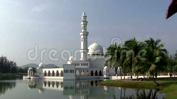 马来西亚的老清真寺视频的预览图